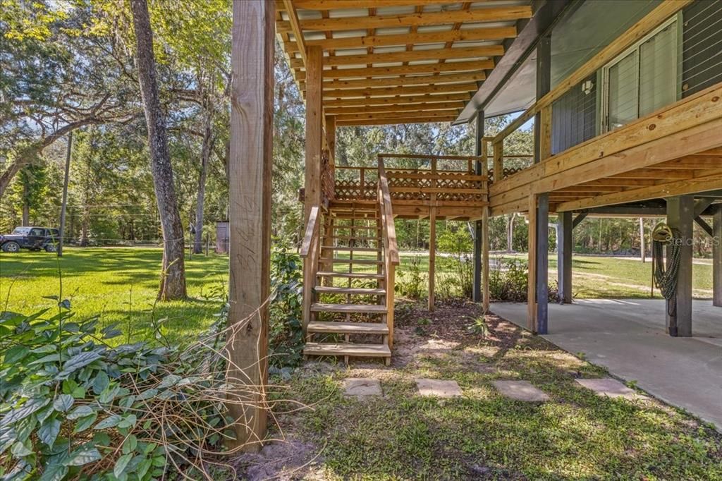 For Sale: $469,900 (3 beds, 3 baths, 1564 Square Feet)