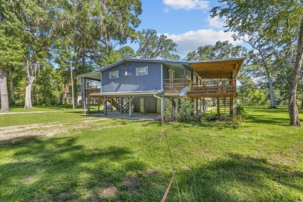 For Sale: $469,900 (3 beds, 3 baths, 1564 Square Feet)