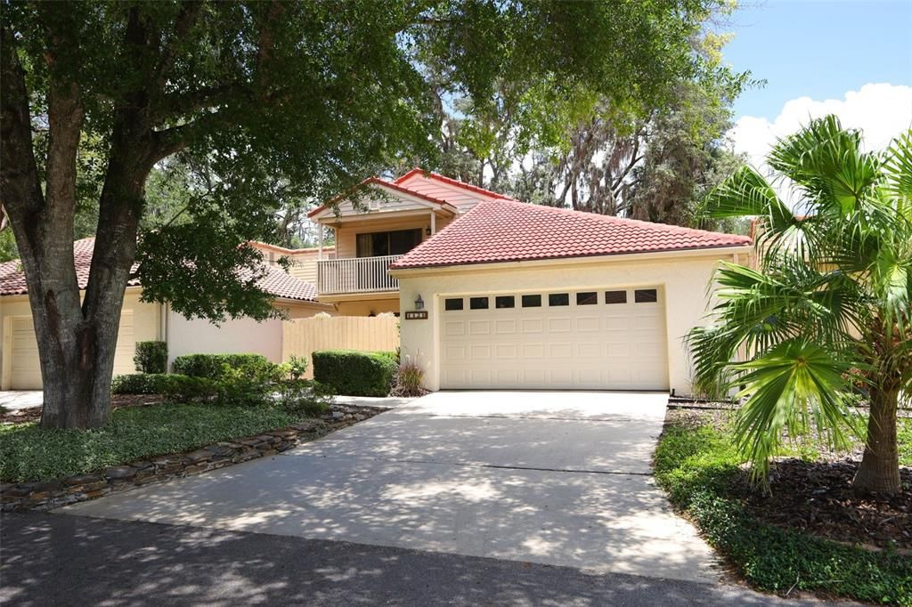 合同活跃: $379,900 (3 贝兹, 2 浴室, 1844 平方英尺)