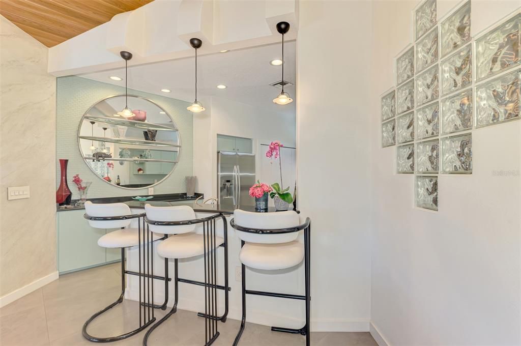 En Renta: $14,000 (4 camas, 3 baños, 2341 Pies cuadrados)