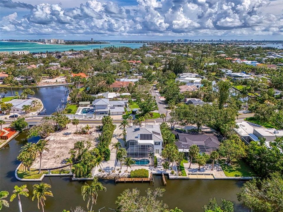 En Renta: $14,000 (4 camas, 3 baños, 2341 Pies cuadrados)