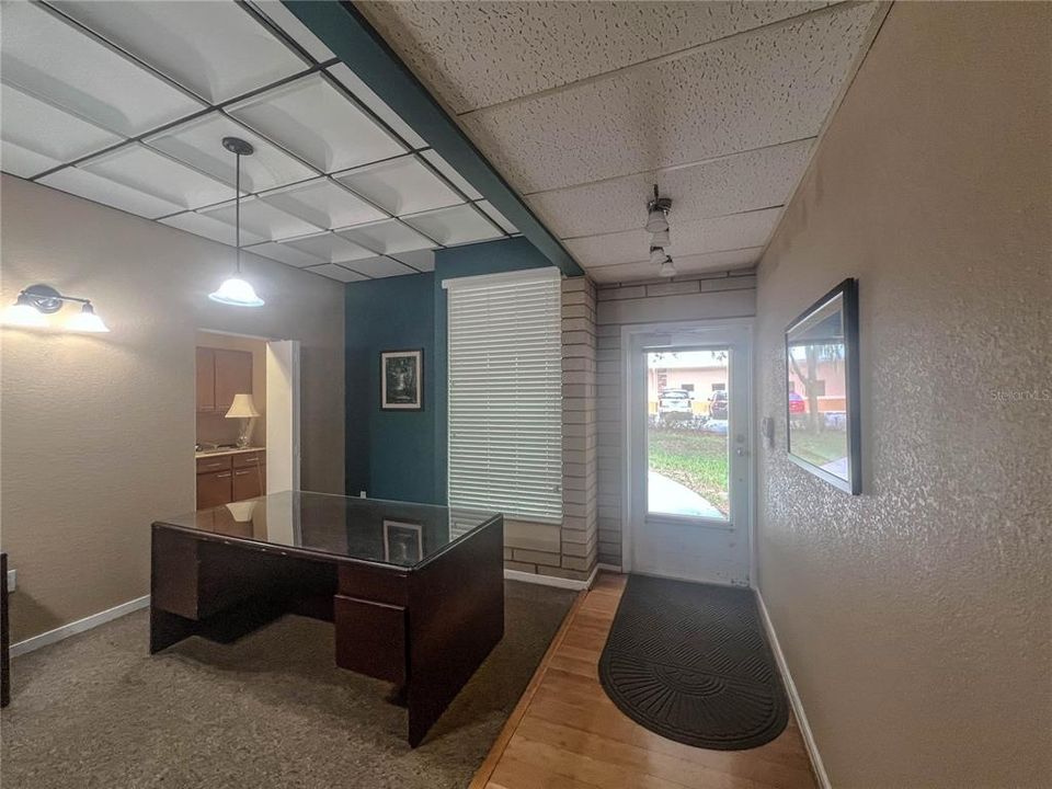 На продажу: $22,800 (0 спален, 0 ванн, 1678 Квадратных фут)