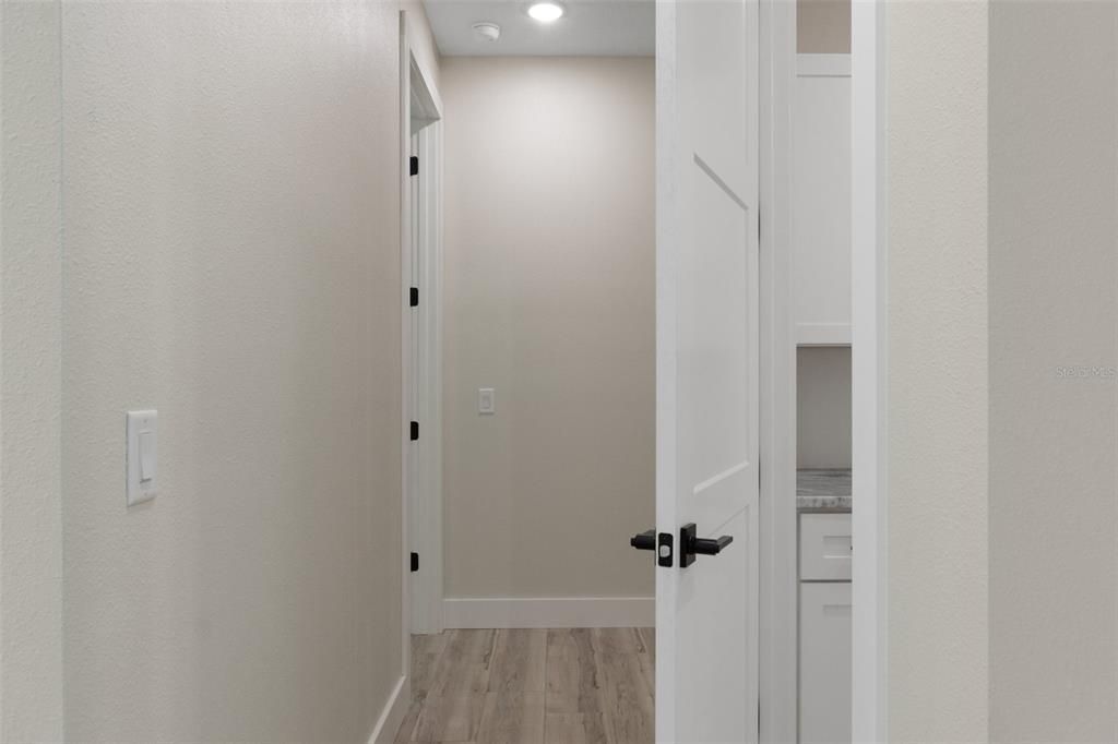 待售: $549,999 (3 贝兹, 3 浴室, 2397 平方英尺)