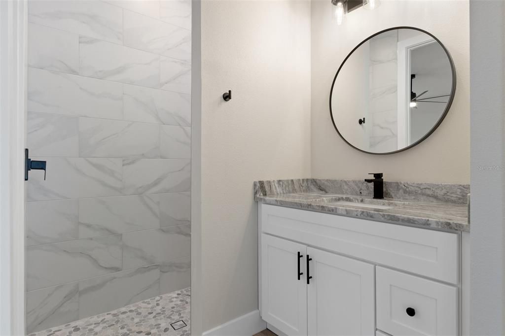 待售: $549,999 (3 贝兹, 3 浴室, 2397 平方英尺)