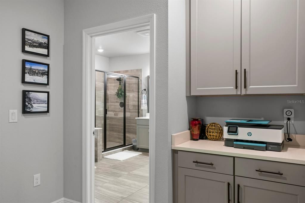 合同活跃: $5,000 (3 贝兹, 2 浴室, 2503 平方英尺)