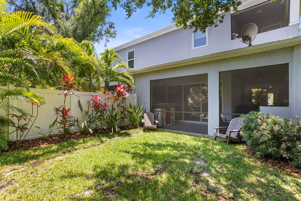 合同活跃: $5,000 (3 贝兹, 2 浴室, 2503 平方英尺)