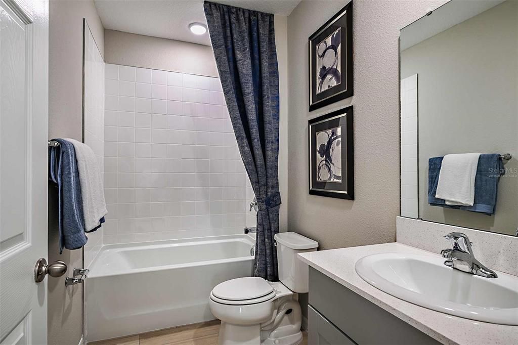 Active With Contract: $359,999 (5 beds, 3 baths, 2470 Square Feet)