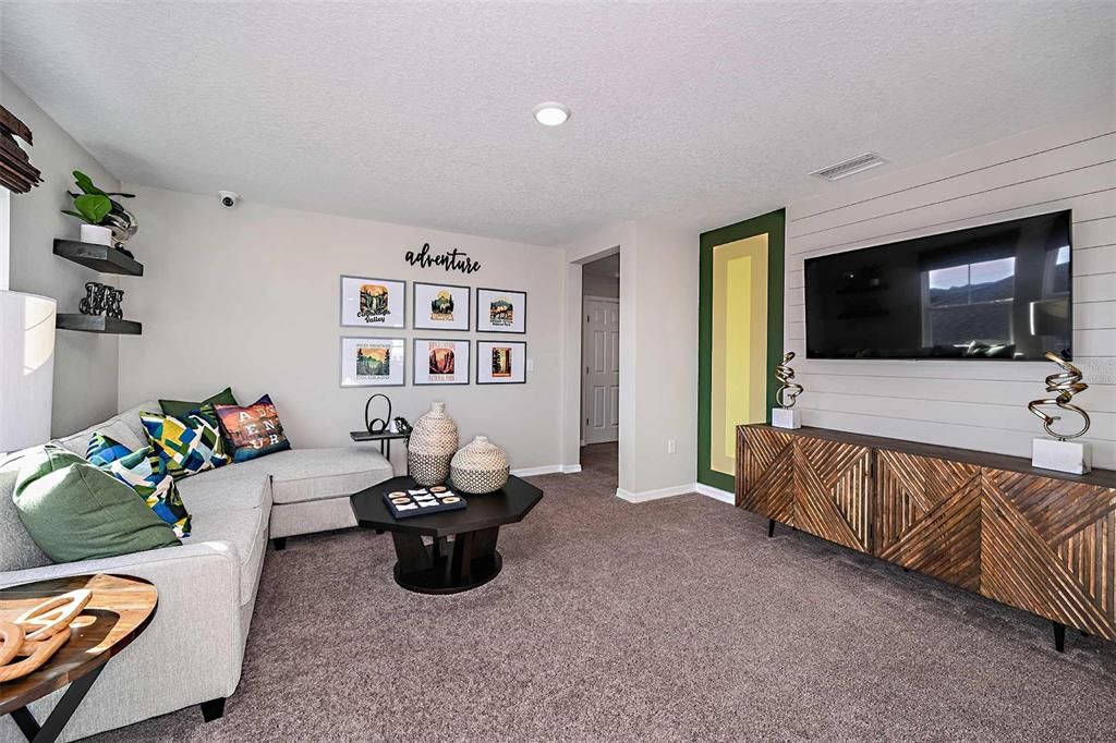 Active With Contract: $359,999 (5 beds, 3 baths, 2470 Square Feet)