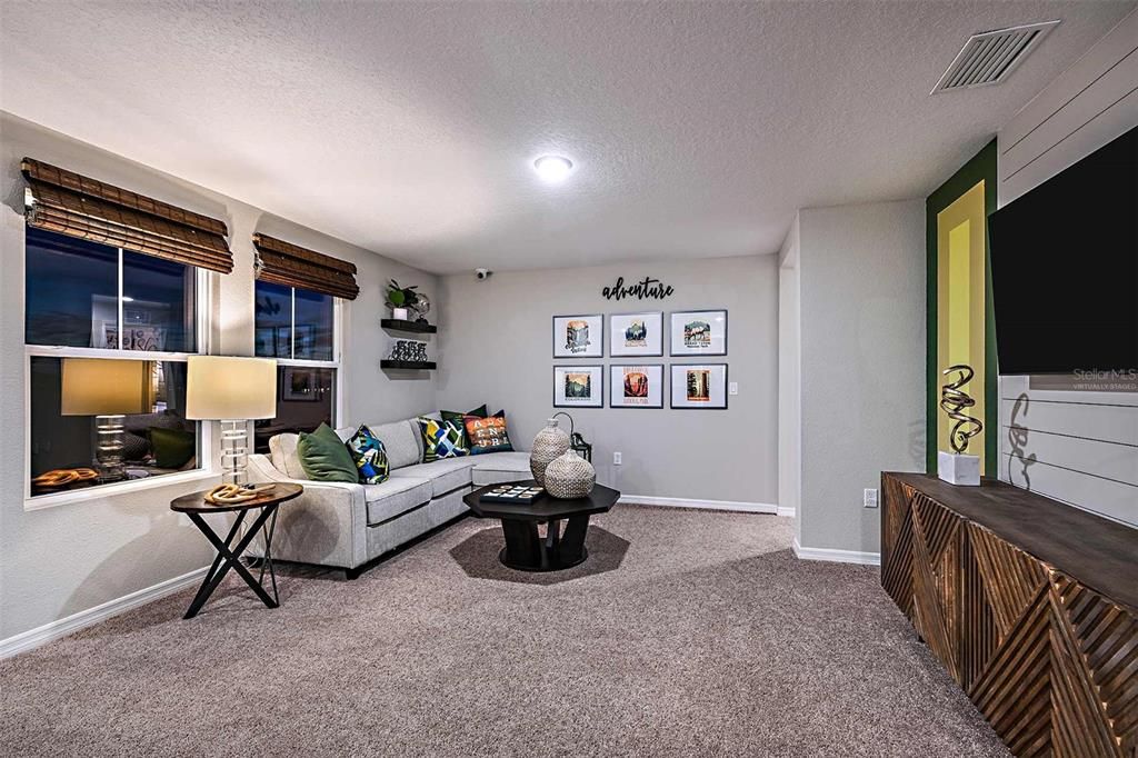 Active With Contract: $359,999 (5 beds, 3 baths, 2470 Square Feet)