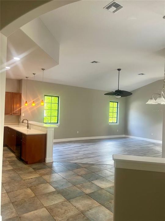 В аренду: $5,195 (4 спален, 3 ванн, 4200 Квадратных фут)