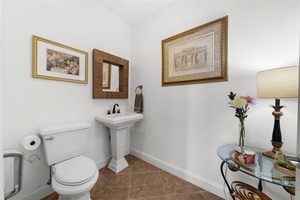 For Sale: $1,000,000 (3 beds, 2 baths, 2437 Square Feet)