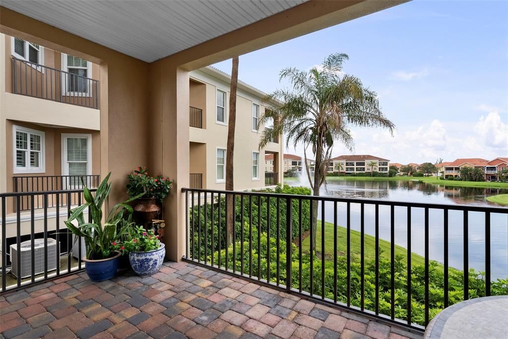 For Sale: $1,000,000 (3 beds, 2 baths, 2437 Square Feet)