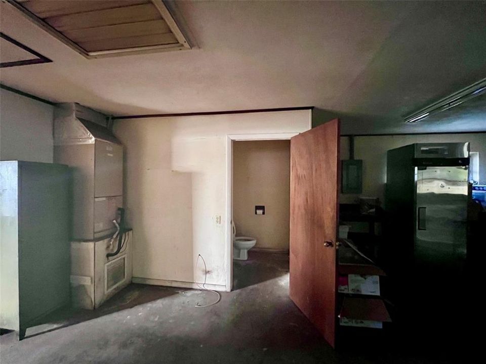 For Sale: $250,000 (0 beds, 0 baths, 1200 Square Feet)