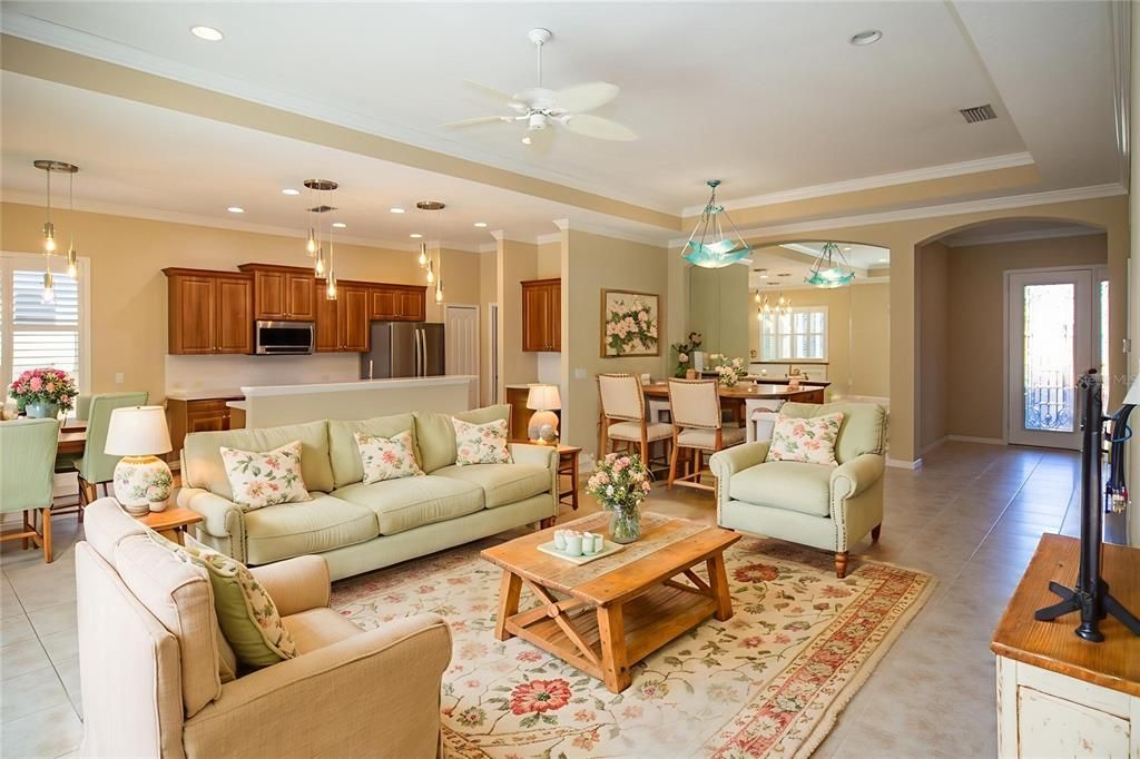 For Rent: $3,800 (3 beds, 2 baths, 1863 Square Feet)