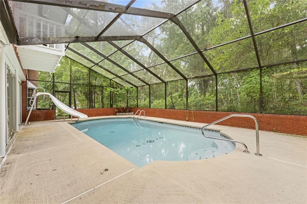 На продажу: $839,500 (5 спален, 4 ванн, 4364 Квадратных фут)