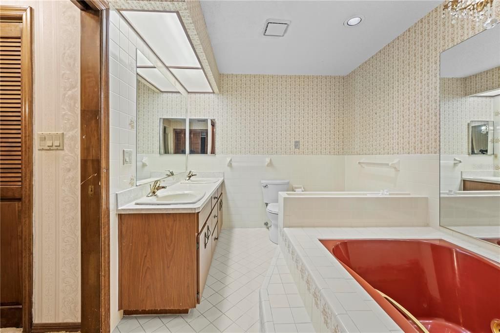 На продажу: $839,500 (5 спален, 4 ванн, 4364 Квадратных фут)