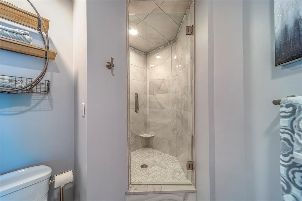 For Sale: $2,299,000 (3 beds, 3 baths, 2343 Square Feet)