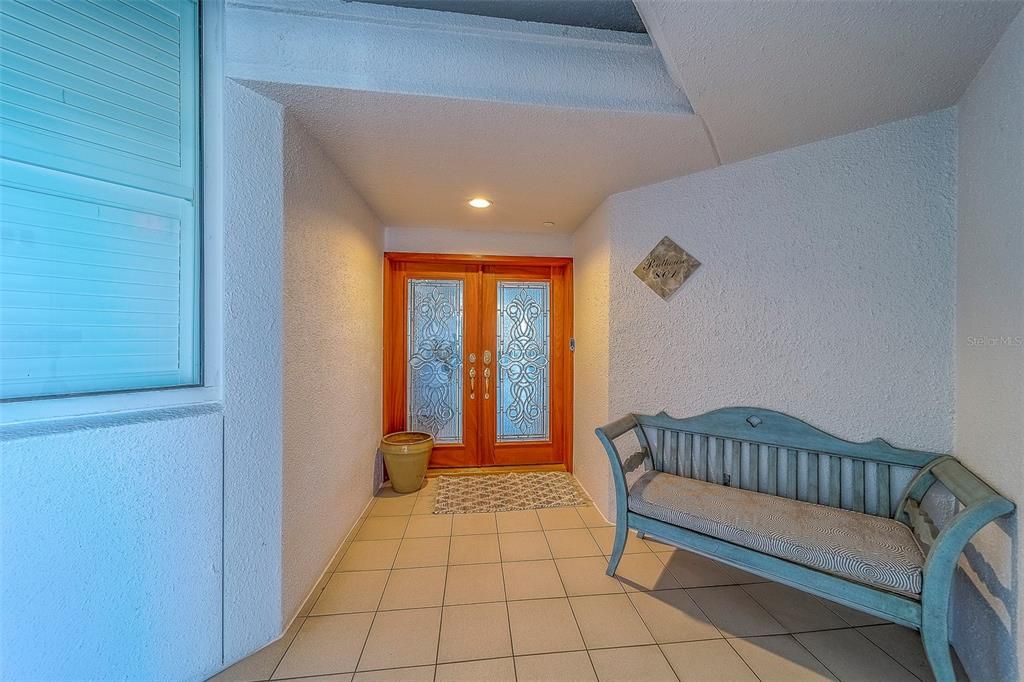 For Sale: $2,299,000 (3 beds, 3 baths, 2343 Square Feet)