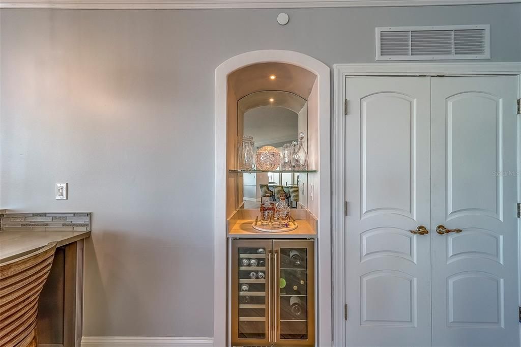 For Sale: $2,299,000 (3 beds, 3 baths, 2343 Square Feet)