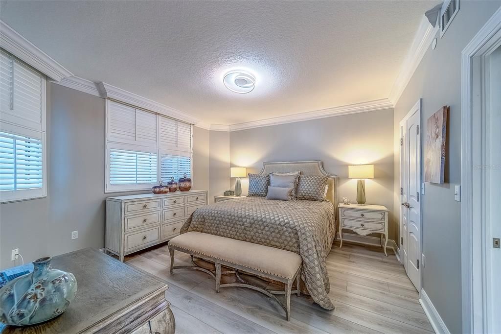 For Sale: $2,299,000 (3 beds, 3 baths, 2343 Square Feet)