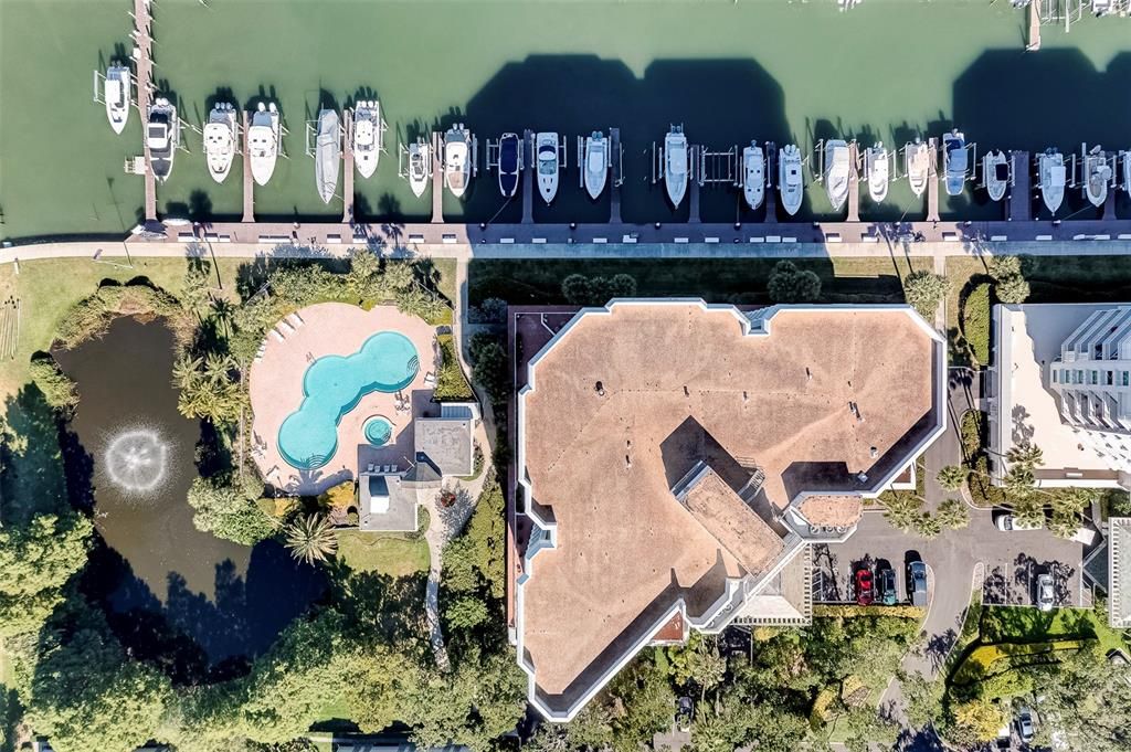 For Sale: $2,299,000 (3 beds, 3 baths, 2343 Square Feet)