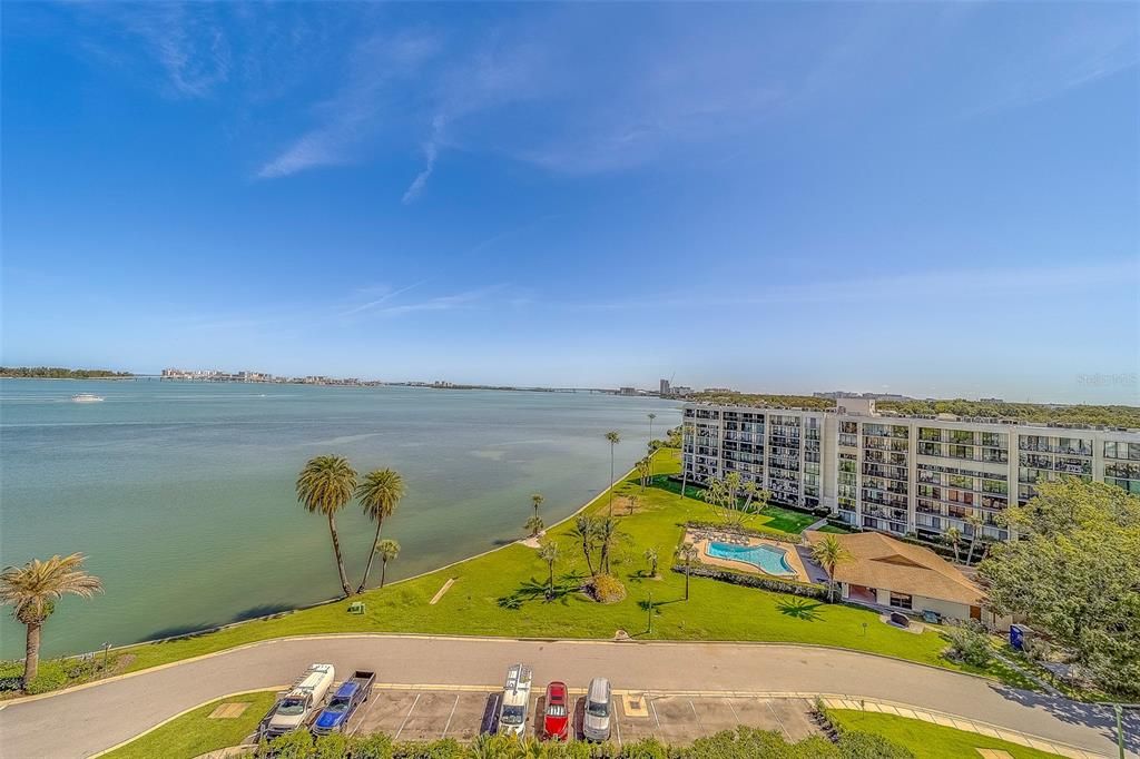 For Sale: $2,299,000 (3 beds, 3 baths, 2343 Square Feet)