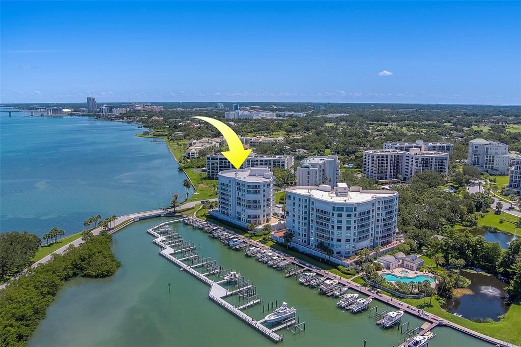 For Sale: $2,299,000 (3 beds, 3 baths, 2343 Square Feet)