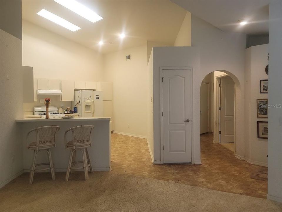 待售: $324,999 (3 贝兹, 2 浴室, 1359 平方英尺)