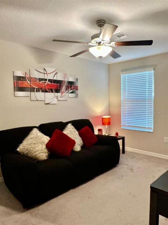 В аренду: $3,300 (6 спален, 3 ванн, 2589 Квадратных фут)