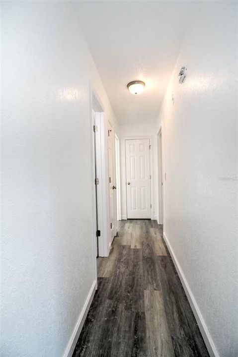 Active With Contract: $270,000 (3 beds, 2 baths, 1556 Square Feet)