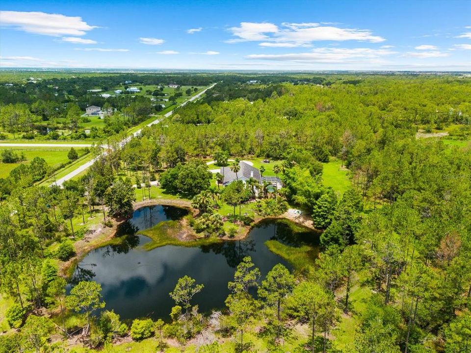 Под контрактом: $1,100,000 (3 спален, 2 ванн, 2582 Квадратных фут)