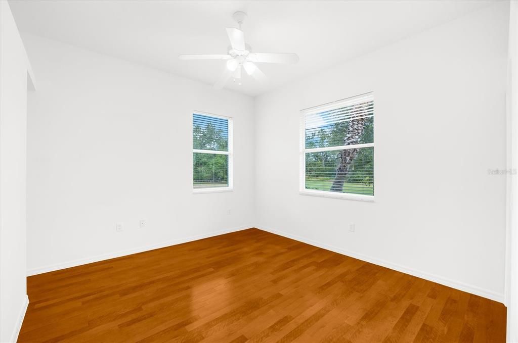 Под контрактом: $1,100,000 (3 спален, 2 ванн, 2582 Квадратных фут)