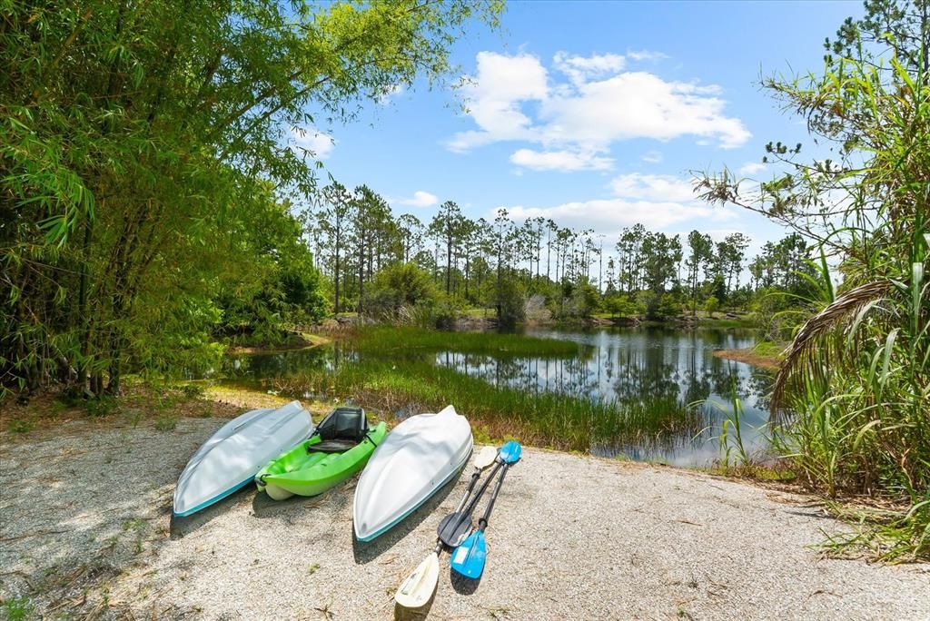 Под контрактом: $1,100,000 (3 спален, 2 ванн, 2582 Квадратных фут)