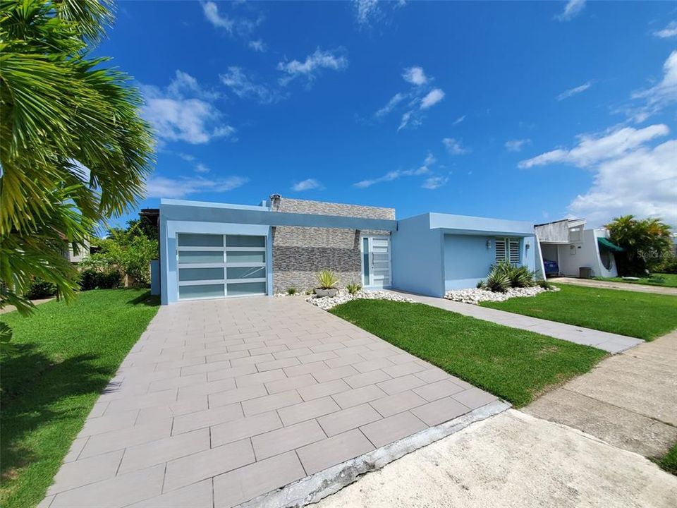 Recientemente alquilado: $2,300 (4 camas, 3 baños, 0 Pies cuadrados)