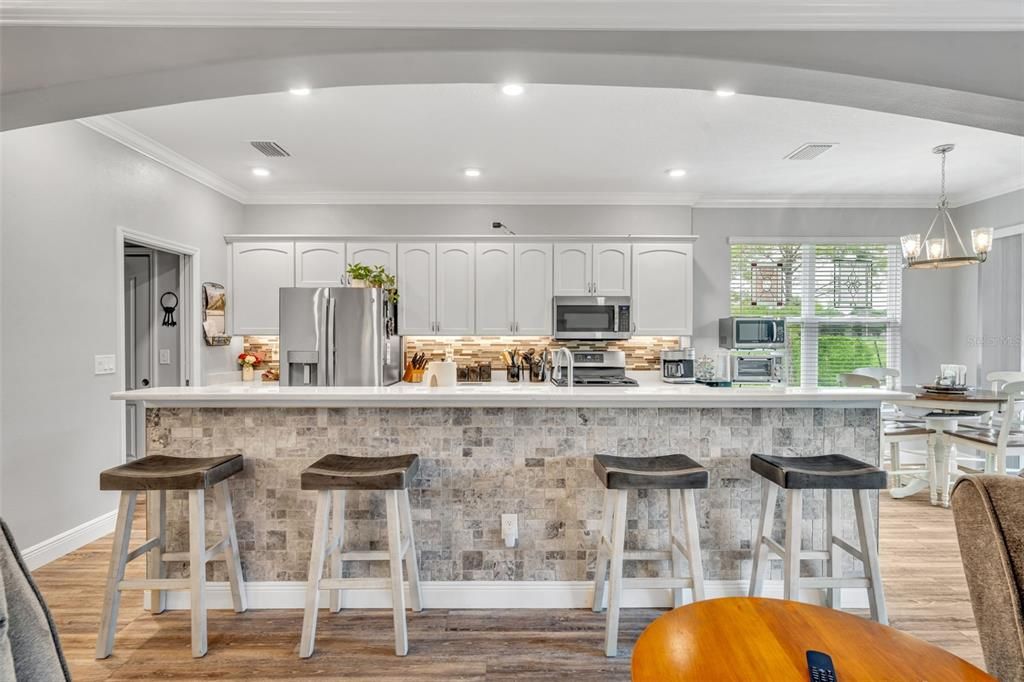 Active With Contract: $485,000 (3 beds, 2 baths, 2001 Square Feet)