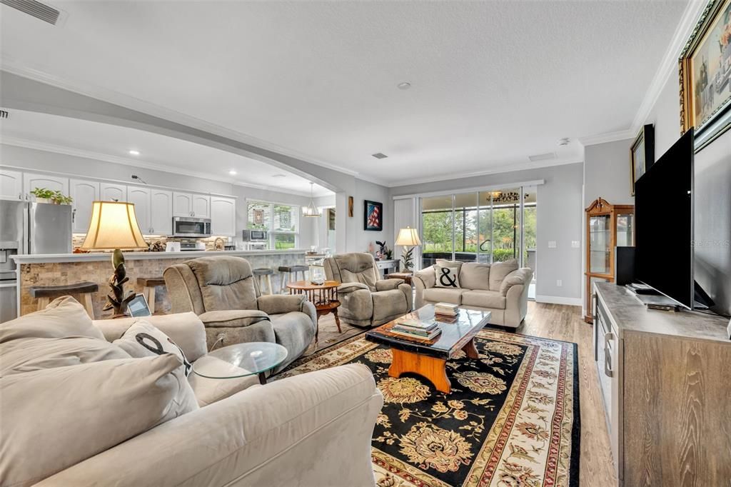 Active With Contract: $485,000 (3 beds, 2 baths, 2001 Square Feet)