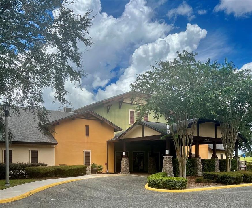 Active With Contract: $485,000 (3 beds, 2 baths, 2001 Square Feet)