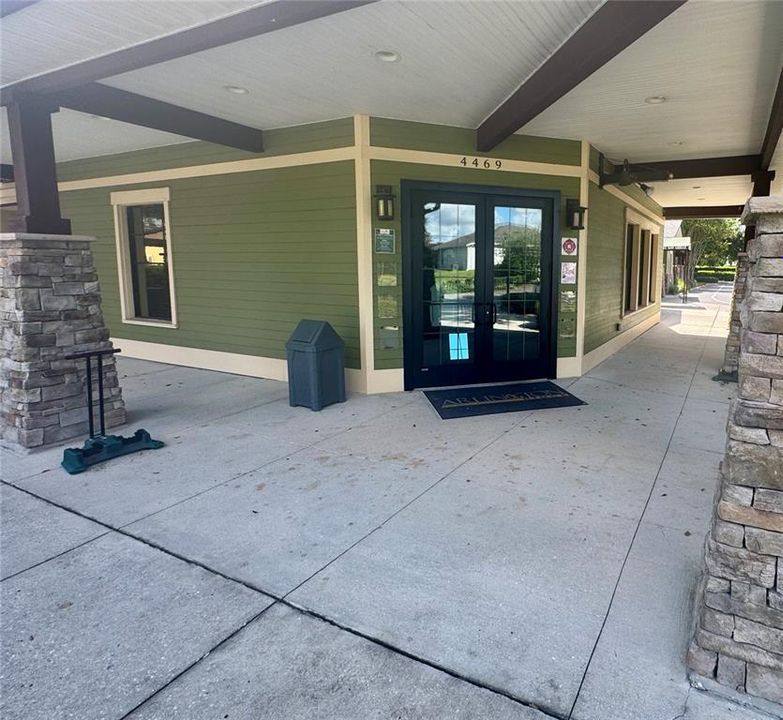 Active With Contract: $485,000 (3 beds, 2 baths, 2001 Square Feet)