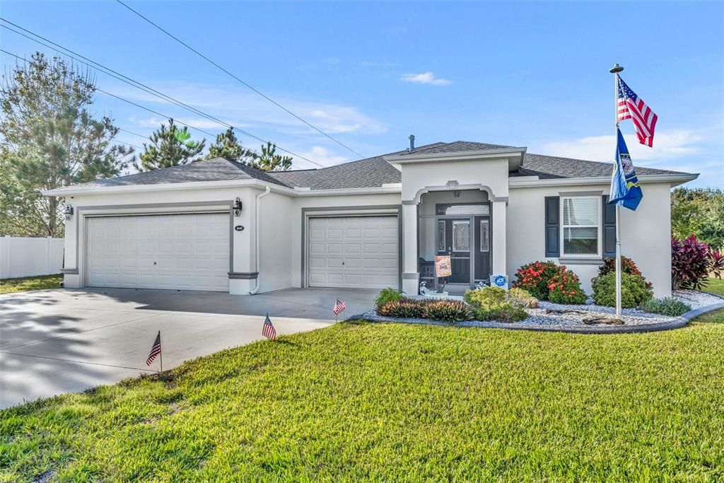 Active With Contract: $485,000 (3 beds, 2 baths, 2001 Square Feet)