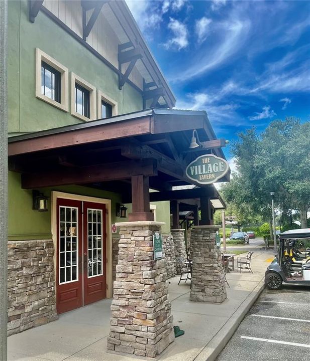 Active With Contract: $485,000 (3 beds, 2 baths, 2001 Square Feet)