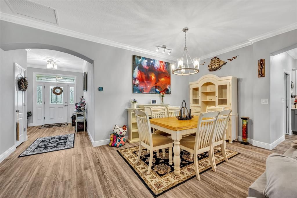 Active With Contract: $485,000 (3 beds, 2 baths, 2001 Square Feet)