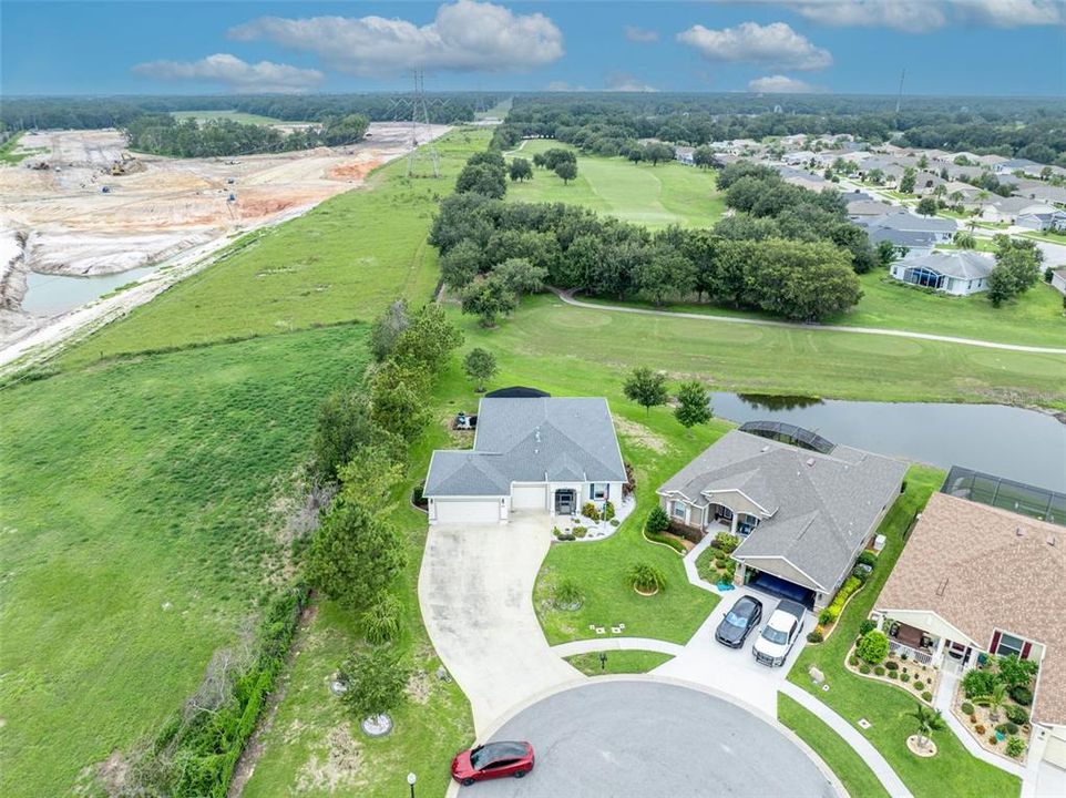 Active With Contract: $485,000 (3 beds, 2 baths, 2001 Square Feet)