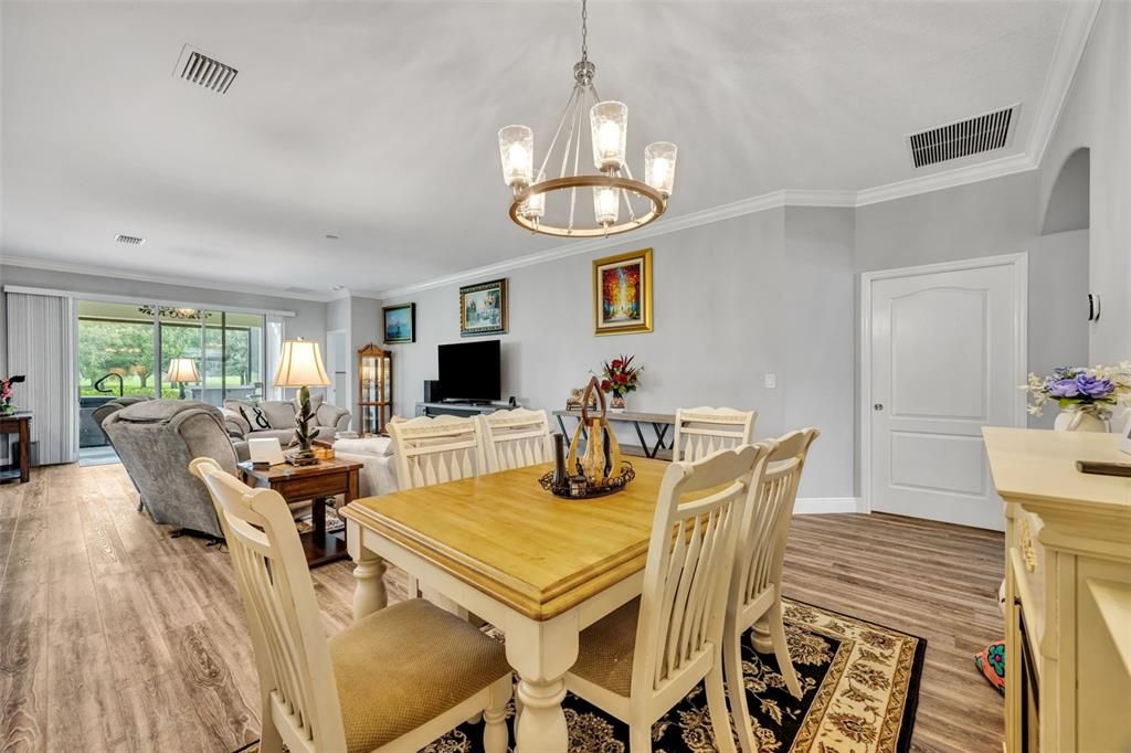 Active With Contract: $485,000 (3 beds, 2 baths, 2001 Square Feet)