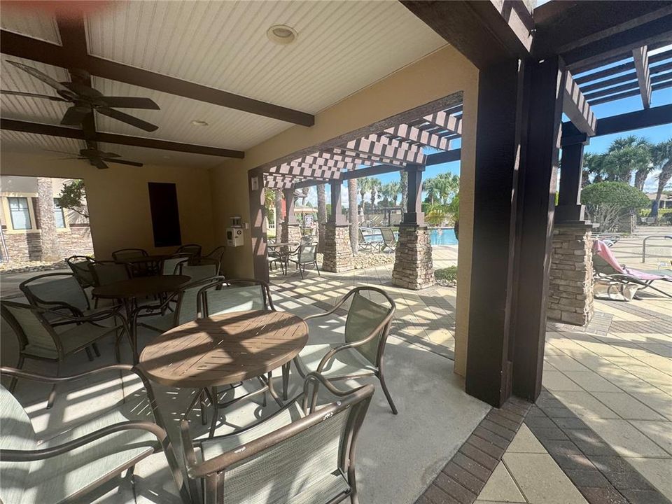 Active With Contract: $485,000 (3 beds, 2 baths, 2001 Square Feet)