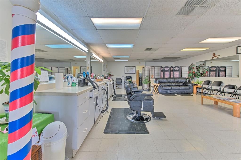 待售: $30,000 (0 贝兹, 0 浴室, 825 平方英尺)