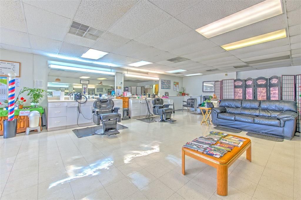 待售: $30,000 (0 贝兹, 0 浴室, 825 平方英尺)