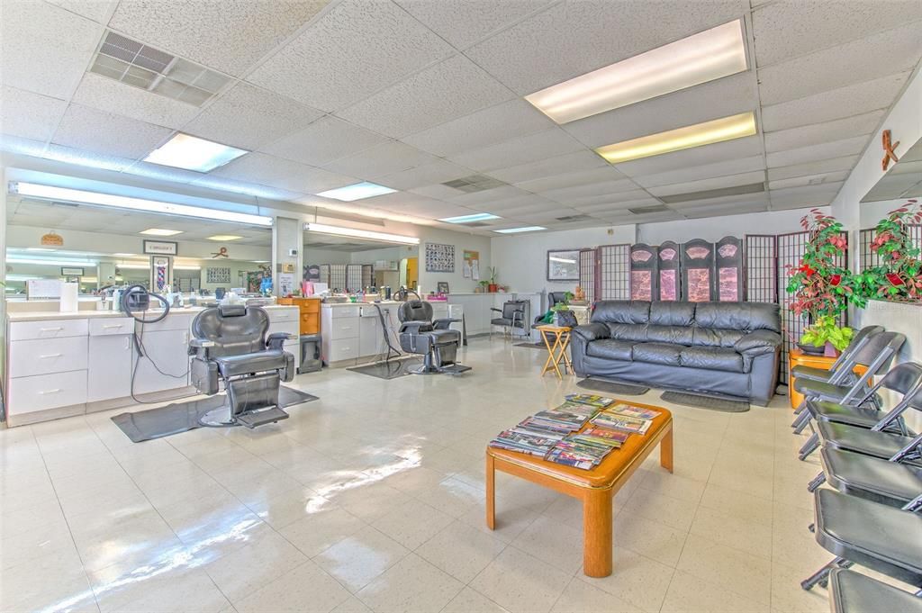 待售: $30,000 (0 贝兹, 0 浴室, 825 平方英尺)