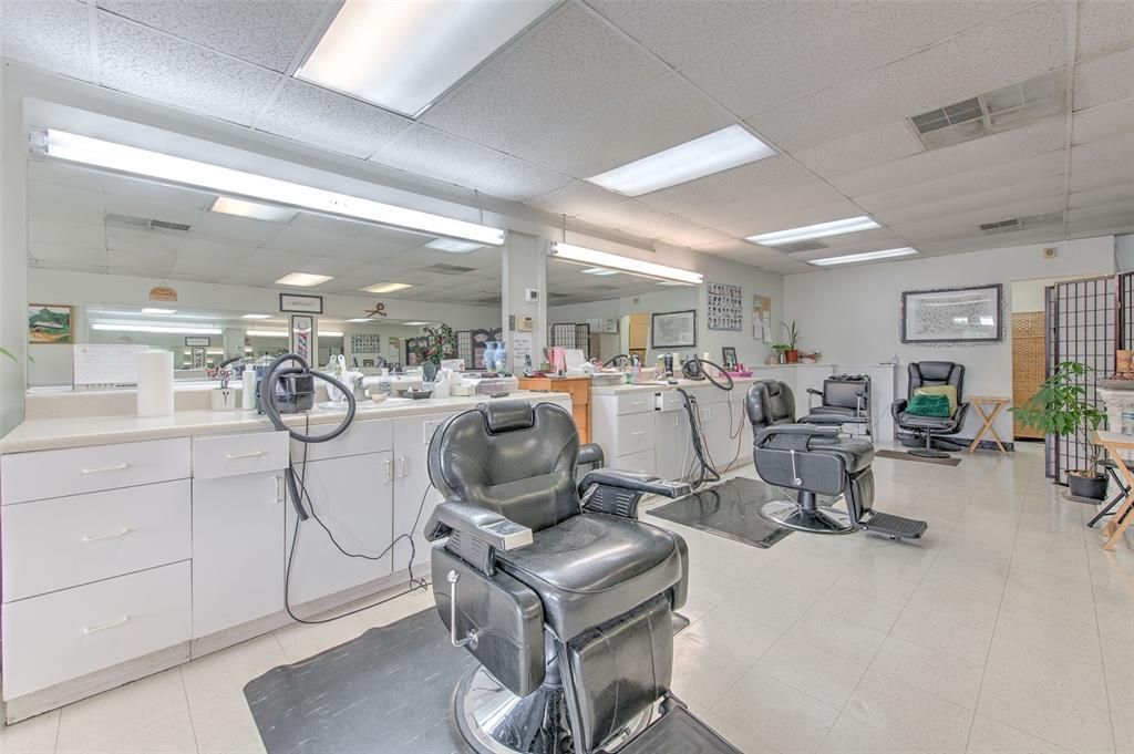 待售: $30,000 (0 贝兹, 0 浴室, 825 平方英尺)