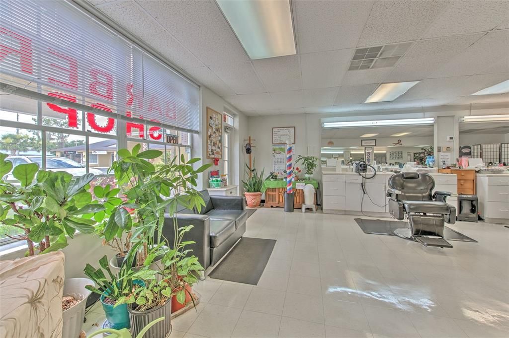 待售: $30,000 (0 贝兹, 0 浴室, 825 平方英尺)