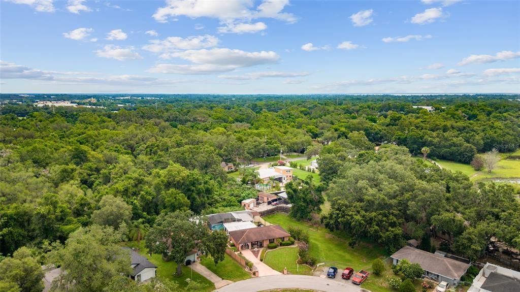 Под контрактом: $285,000 (3 спален, 3 ванн, 1324 Квадратных фут)